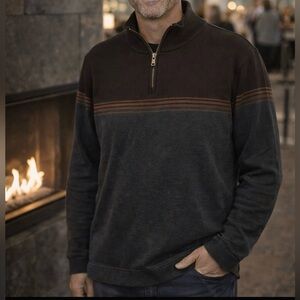 Banana Republic Men's 1/4 Zip-Sweater in Brown and Gray - Size M